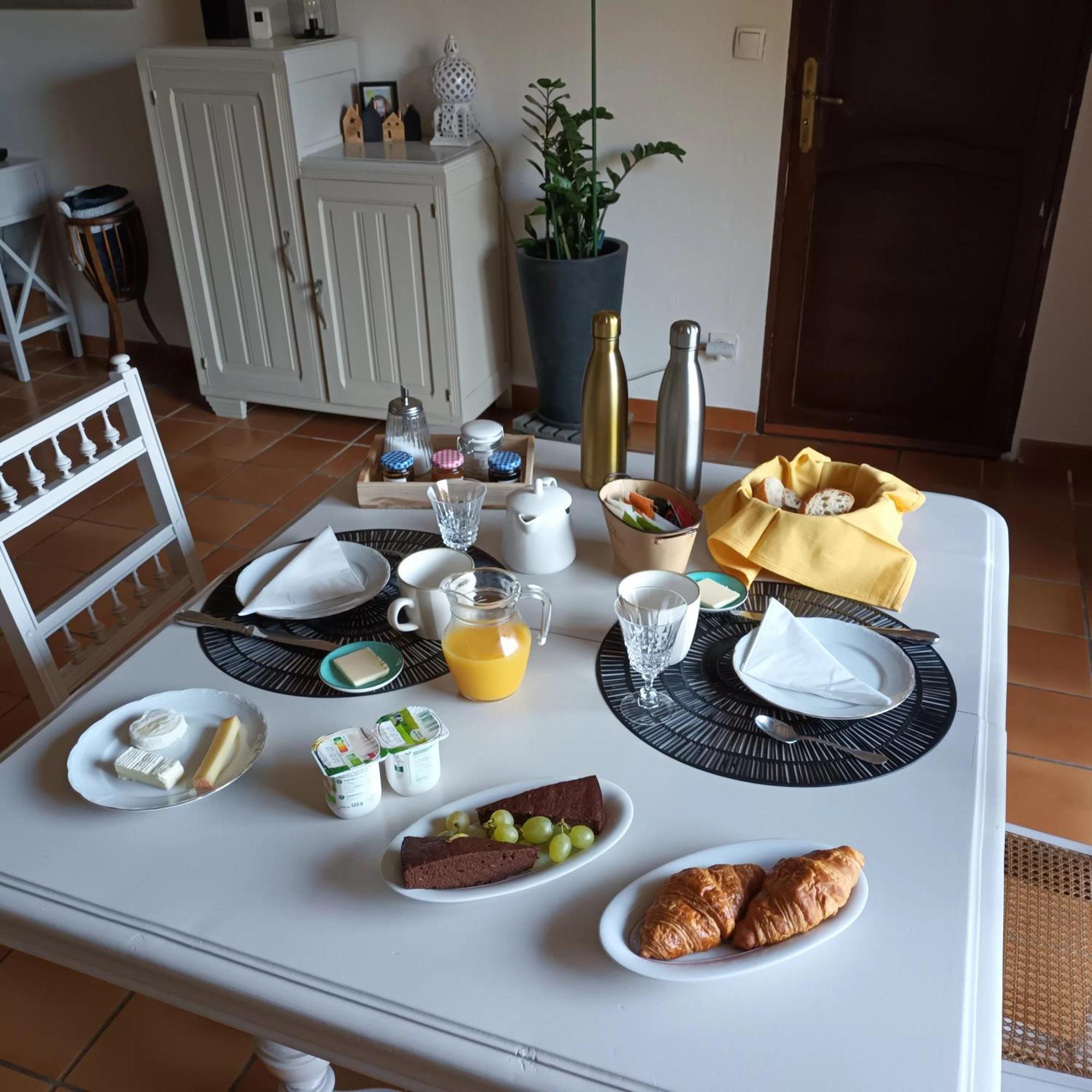 Le Relais Du Fraysse - Chambres D'Hotes Le Fraysse Eksteriør billede